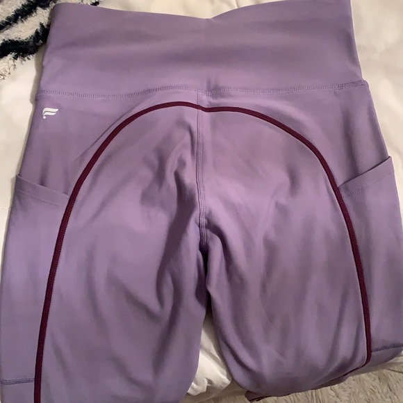 FABLETICS purple leggings 2 pockets S - Picture 2 of 2